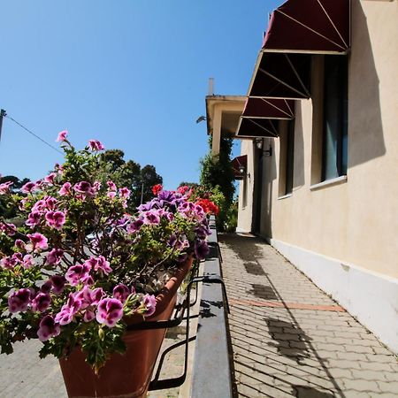 Agriturist Soleluna 칼타기론 외부 사진