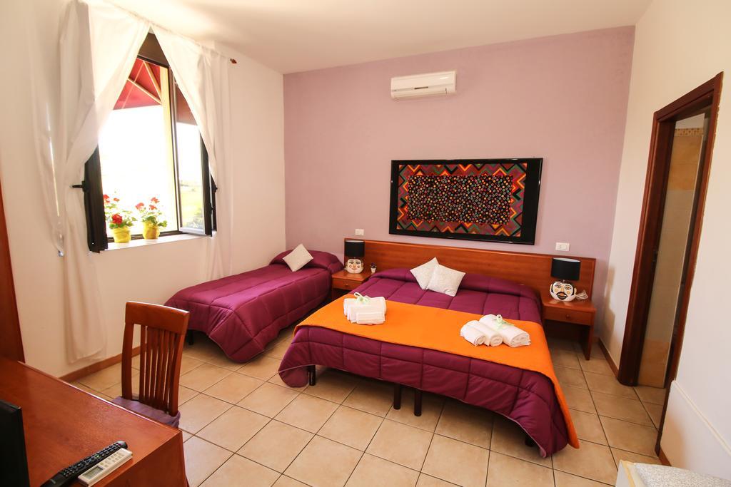 Agriturist Soleluna 칼타기론 외부 사진